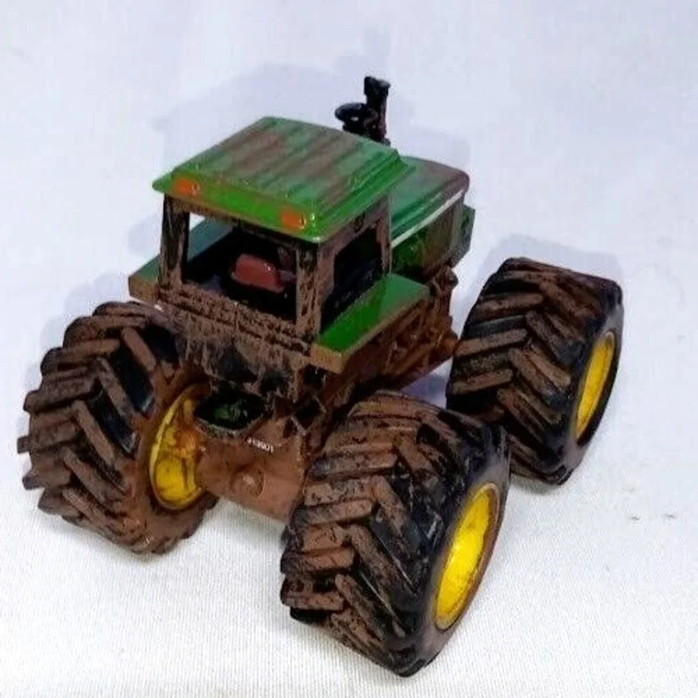John‎ Deere 8310 Tractor Ultra Ultra Rare Premier Muddy Series 1/64 by ERTL
